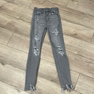 American Eagle Super Hi Rise Distressed Jeggings